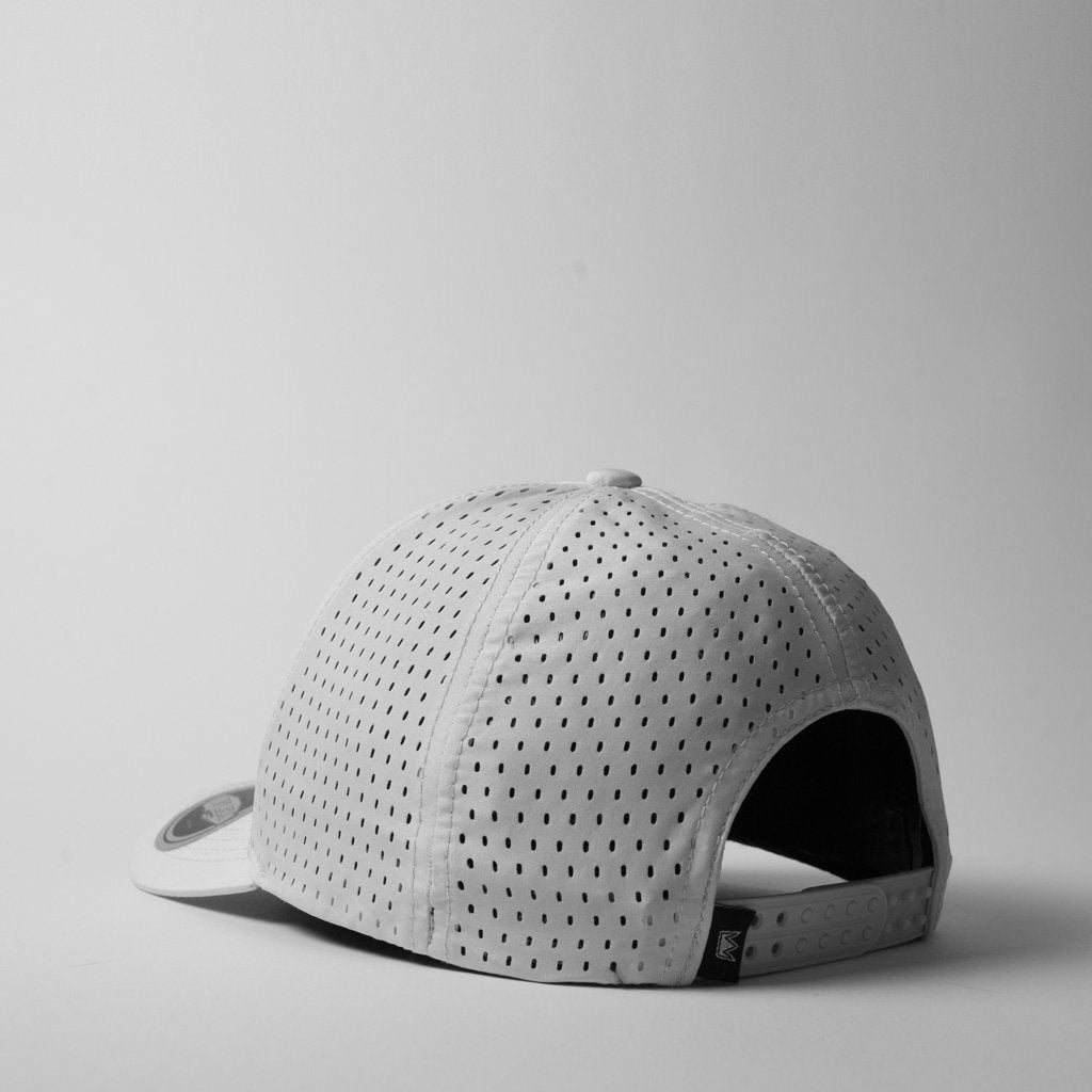 UFlex Adults High Tech Curved Peak Snapback